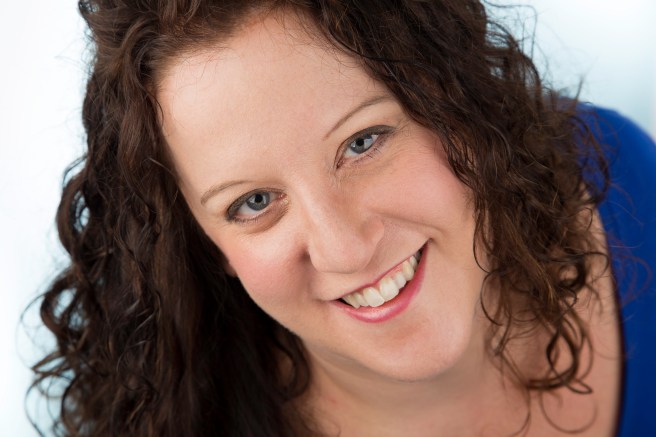 April_Olt_4061_full frame